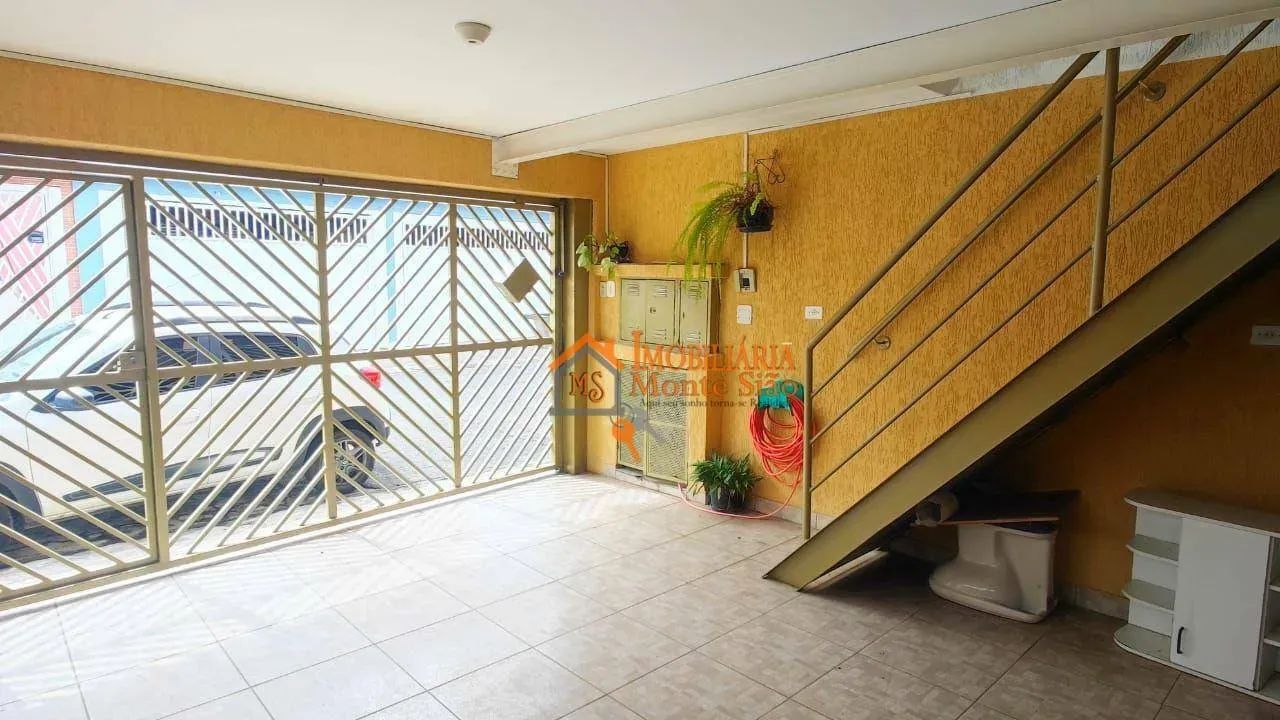 Sobrado com 3 dormitórios à venda, 250 m² por R$ 599.900,00 - Jardim São Domingos - Guarul