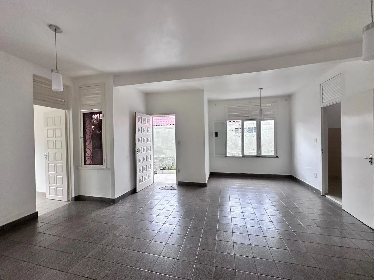 asa com 3 quartos sendo 1 suítes área total 250,00m²; - Foto 4