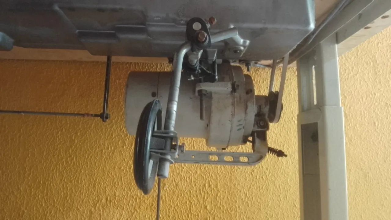 Máquina de Costura Industrial JUKI - Foto 6