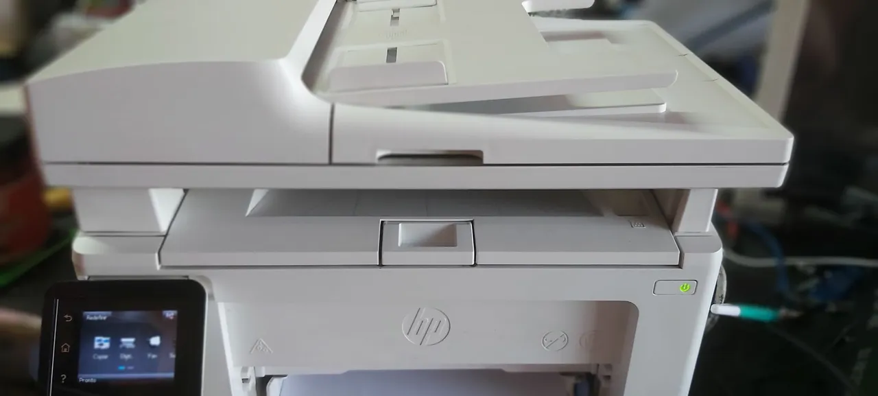 Impressora Wi-Fi HP LaserJet Pro MFP M130fw HP - Impressão, Cópia e Scanner