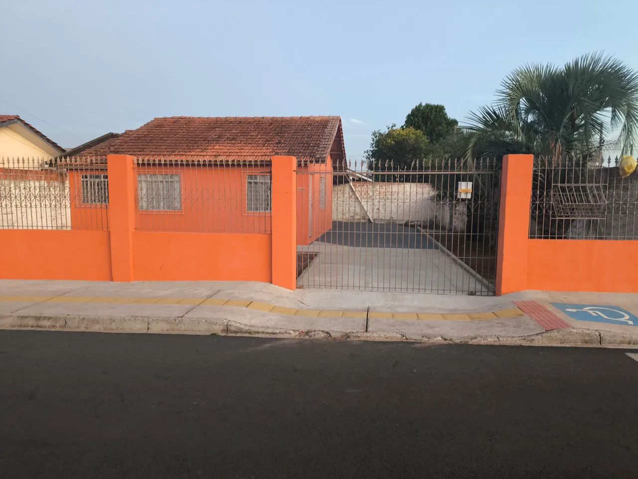 Casa de esquina no Pimentel  - Foto 2