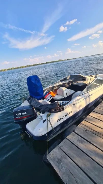 Lancha Bayliner 1800 - 85 HP - não aceito troca - Foto 5