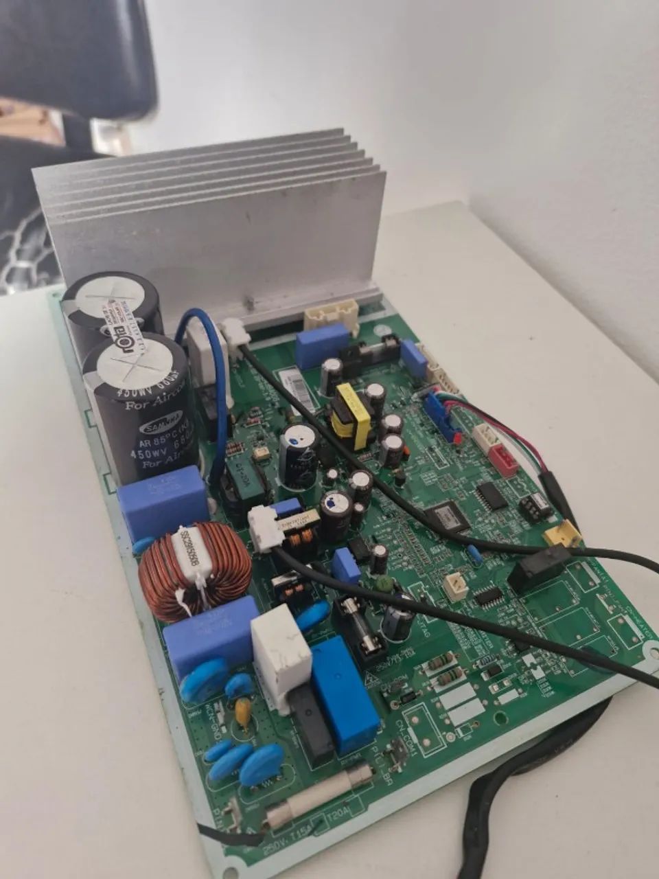 Placa Condensadora LG EAX64384008 - 24.000 BTU - Original, Nova e