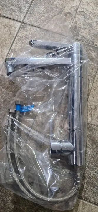 Misturador Monocomando de Mesa com Filtro para Cozinha Twin Cromado<br>Twin - Foto 3