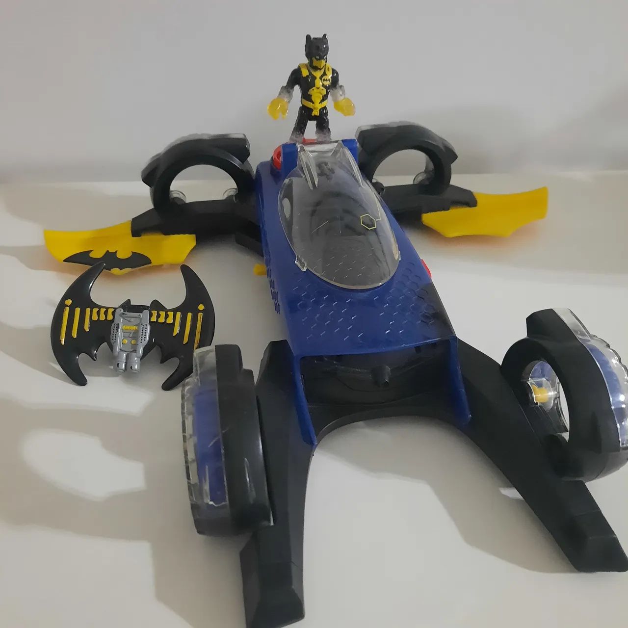 BATMAN  BATMÓVEL AERONAVE - Foto 5