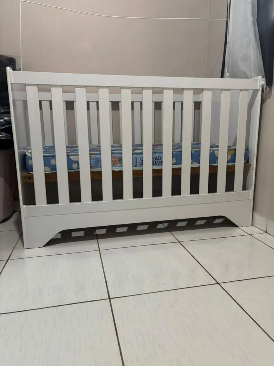 Berço Com Colchão Seminovo 