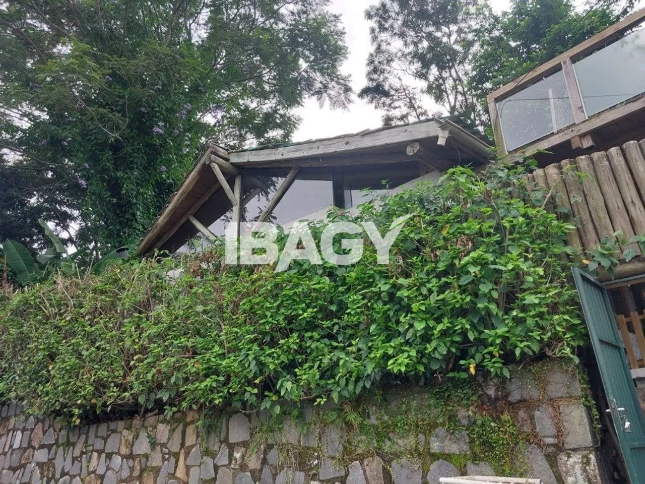Excelente Casa 2 dormitório(s) em Sambaqui - Florianopolis - Foto 4
