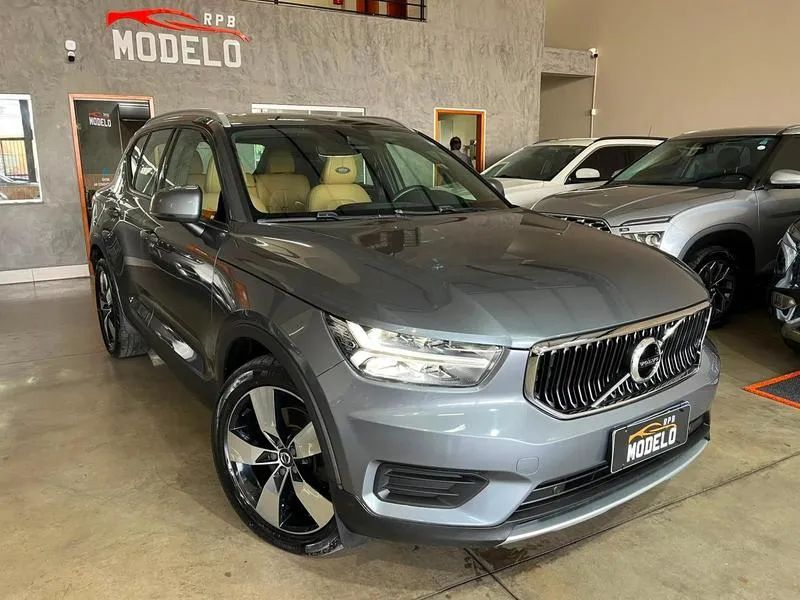 Volvo XC40 T-5 Momentum 2.0 252cv AWD 2018