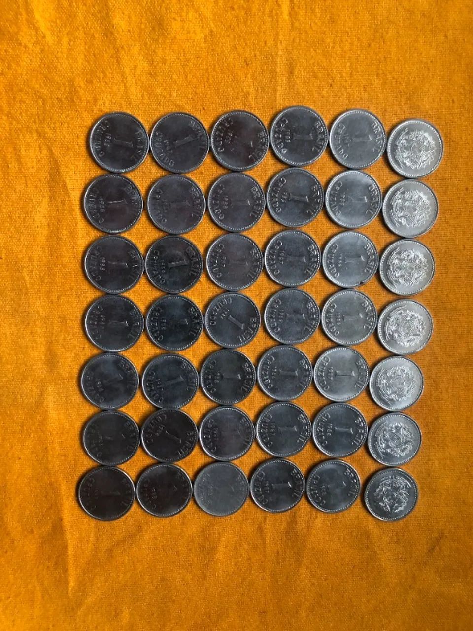 Vendo diversas moedas de cruzado e cruzeiros, datas e valores diferentes - Foto 4