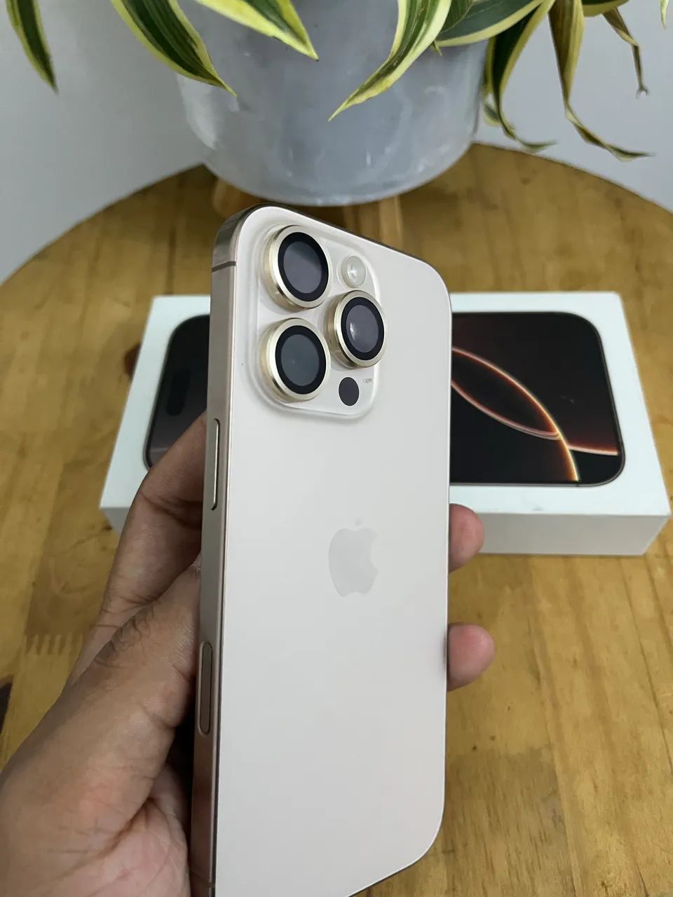 IPHONE 16 PRO 256GB