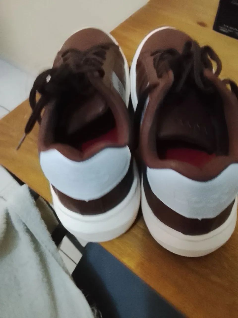 Vendo tênis Boss  - Foto 3