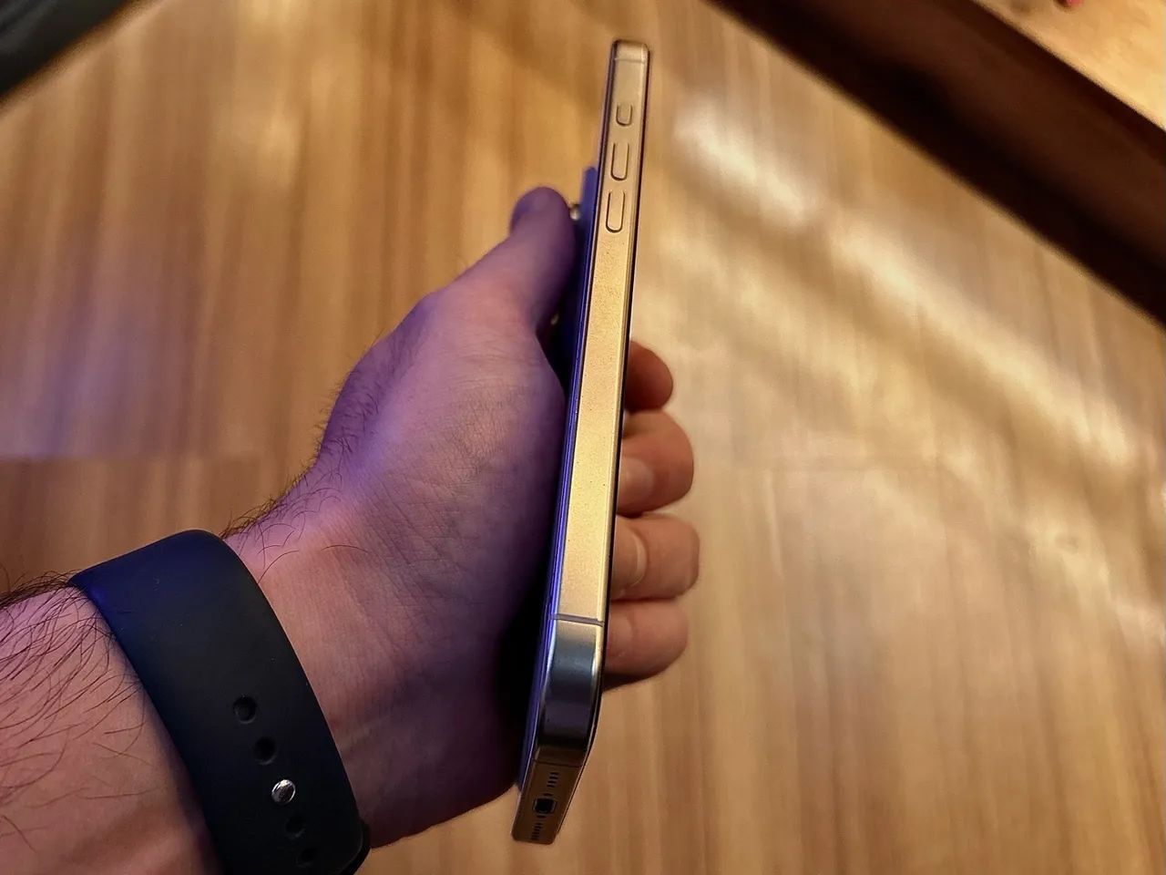 iPhone 16 Pro Max 256gb - Titanium White - Foto 4