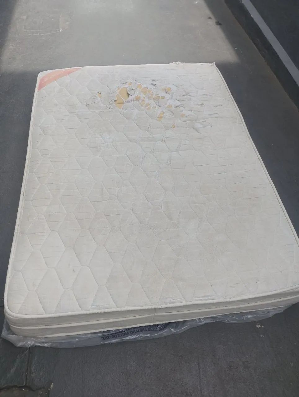 Colchão de casal espuma e molas Orthocrin - Foto 3
