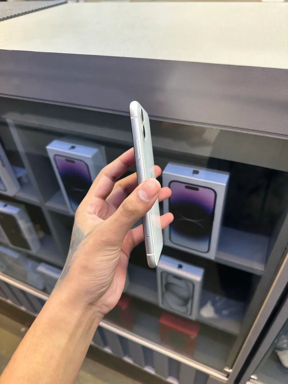 iPhone 11 128gb PROMOÇÃO  - Foto 2