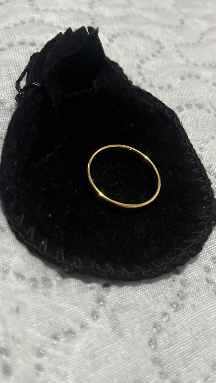 Aliança banhada a ouro 18K