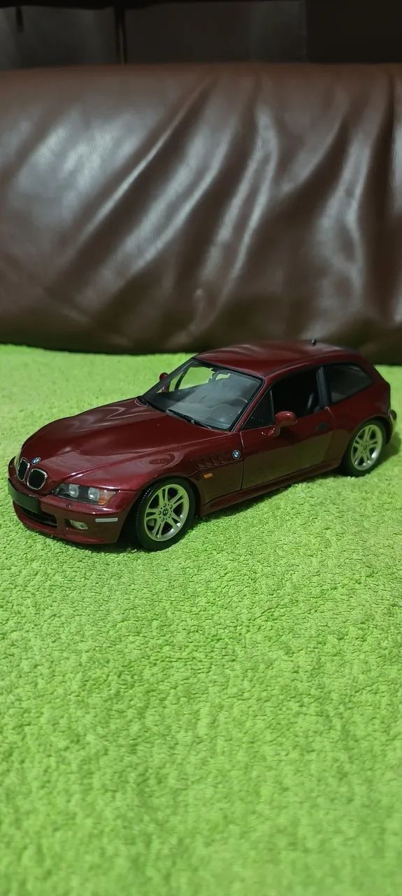 Miniaturas 1/18  - Foto 2