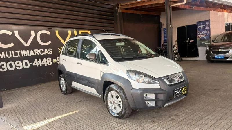 Fiat Idea Adv./ Adv.lock.dualogic 1.8 Flex 5P 2013 - Foto 3