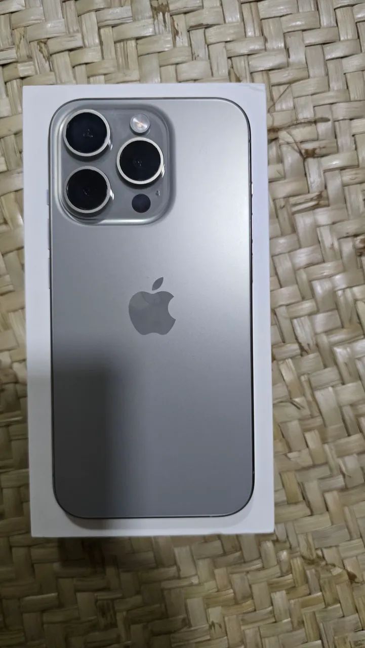 Iphone 15 Pro - 512GB - Foto 2