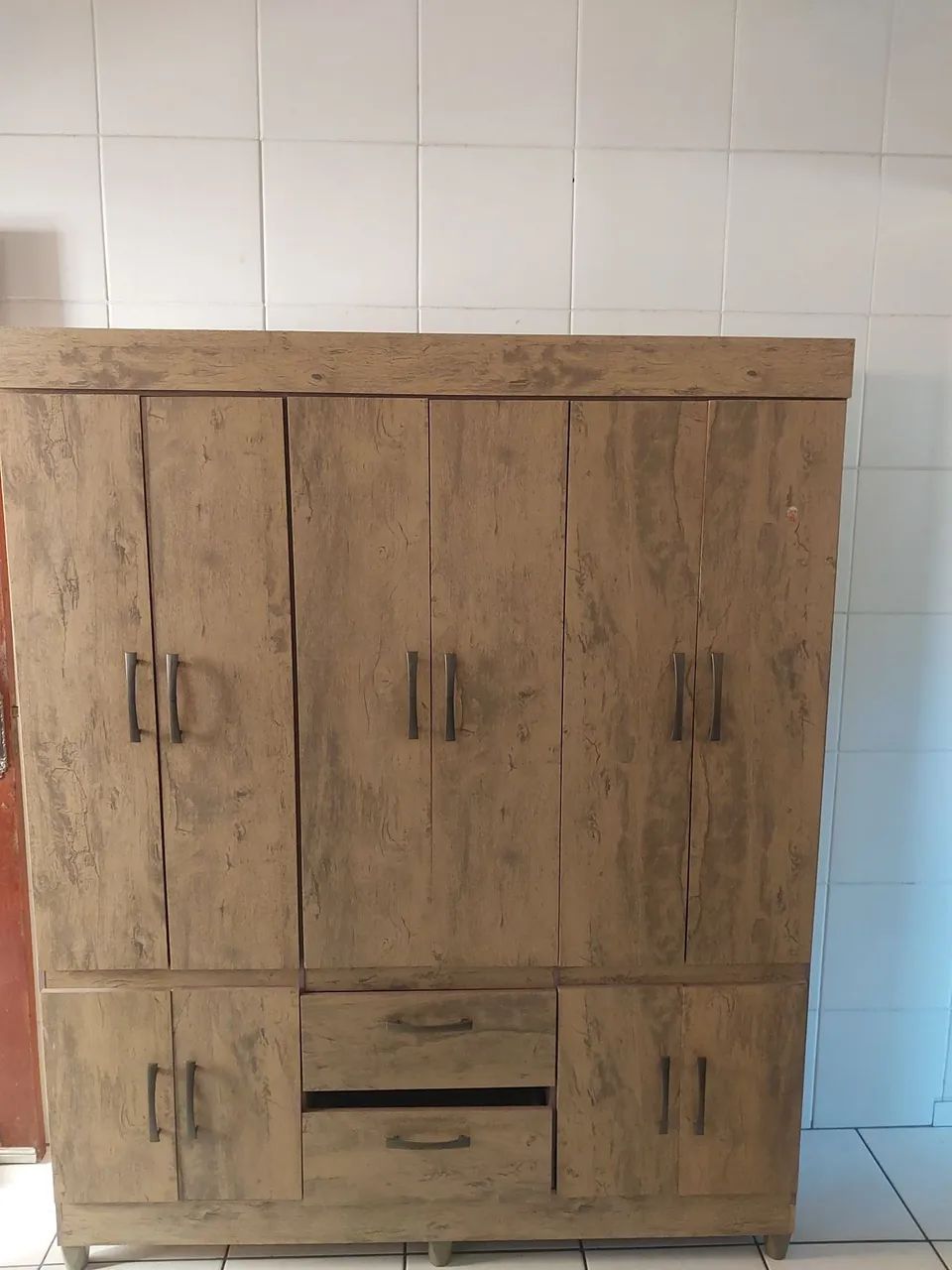 Vende-se guarda-roupa 