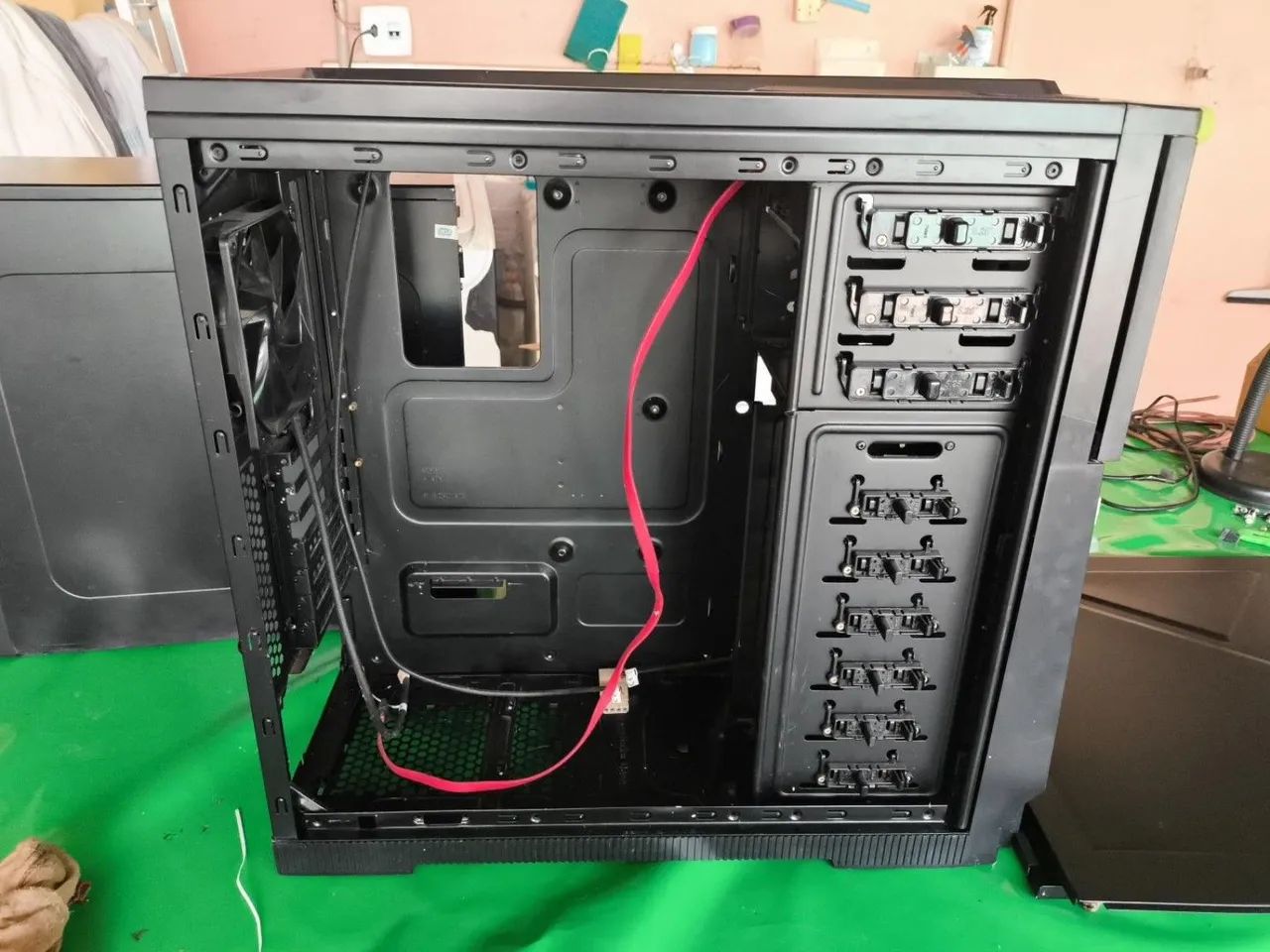 Gabinete Thermaltake Commander MS-I ATX/Micro-ATX - Usado - Foto 3
