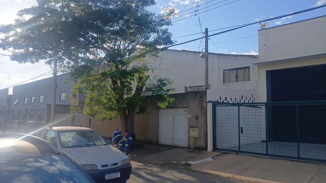 Barracão Industrial vendo - Foto 2