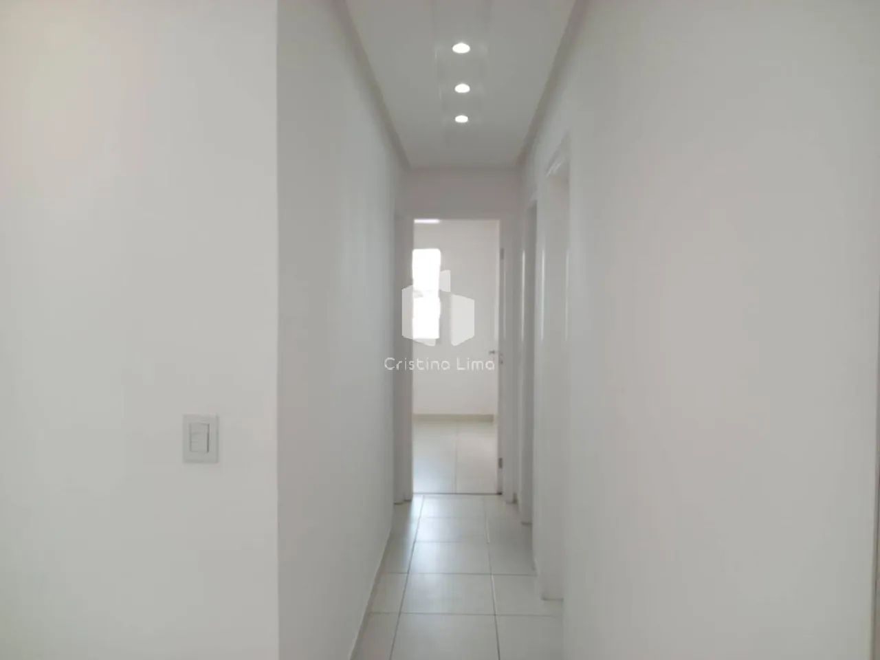 Aluguel - Apartamento ( Bairro Luzia) - Foto 4