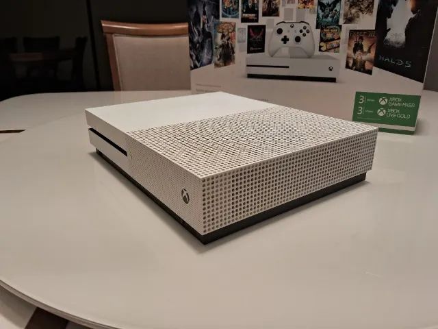 Xbox One S - 1TB - Foto 4