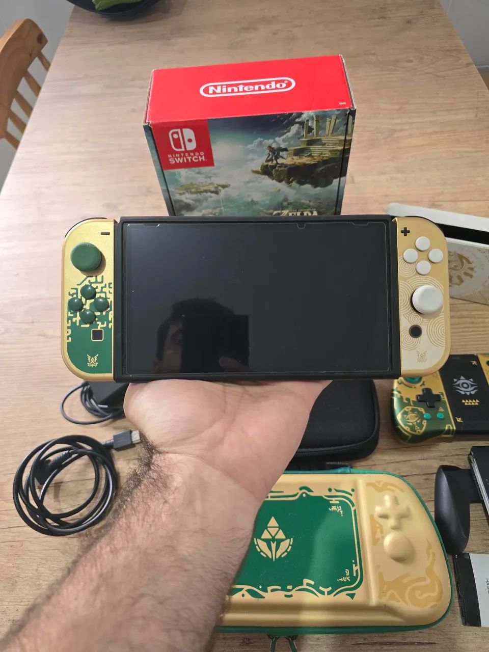 Nintendo Switch Oled (Bloqueado) Edição Zelda Impecavel + Extras