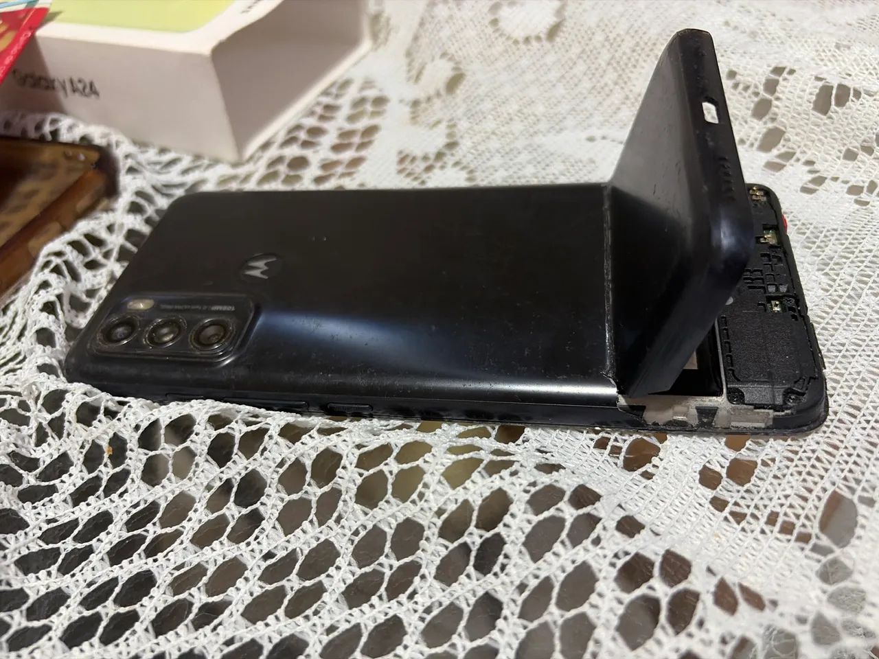 Moto G 60 retirada de peça - Foto 3