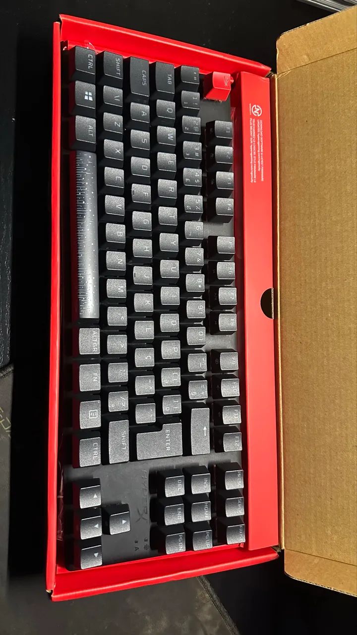 Teclado mecânico Hyperx Switch Red TKL - Foto 3