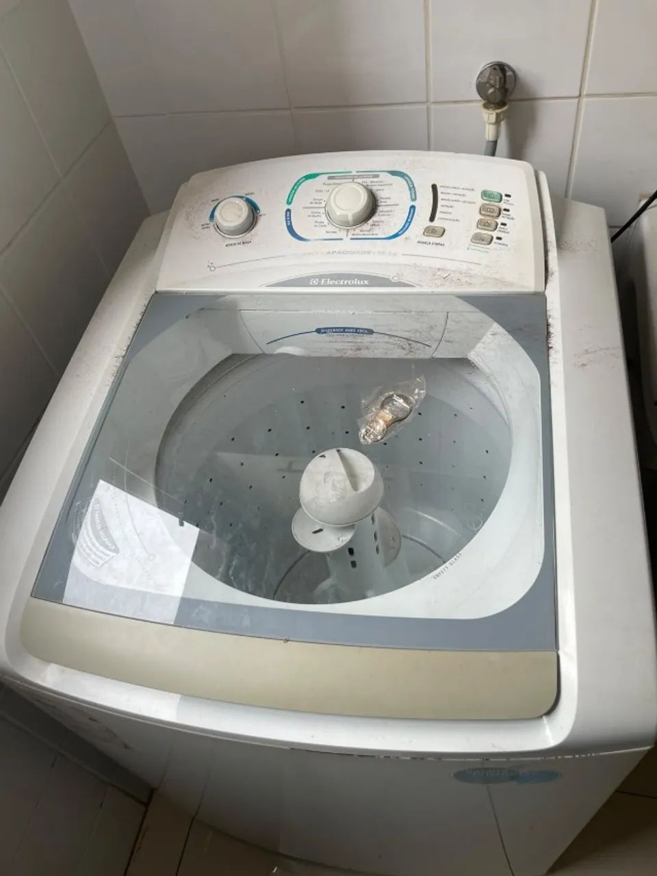 Máquina de lavar roupa 