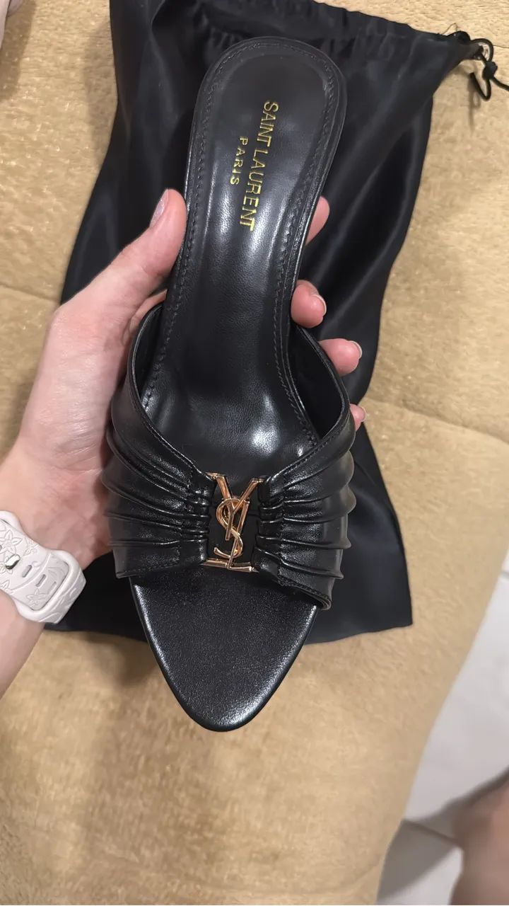 saint Laurent レディースヒール　37 Sandália Saint Laurent 37 - Calçados - Boa Viagem, Recife