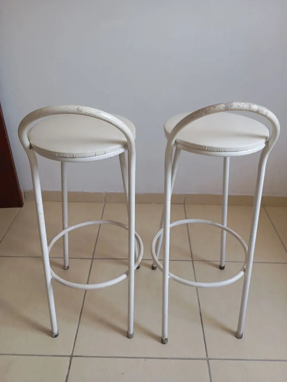 VENDO BANCOS PARA BALCÃO 