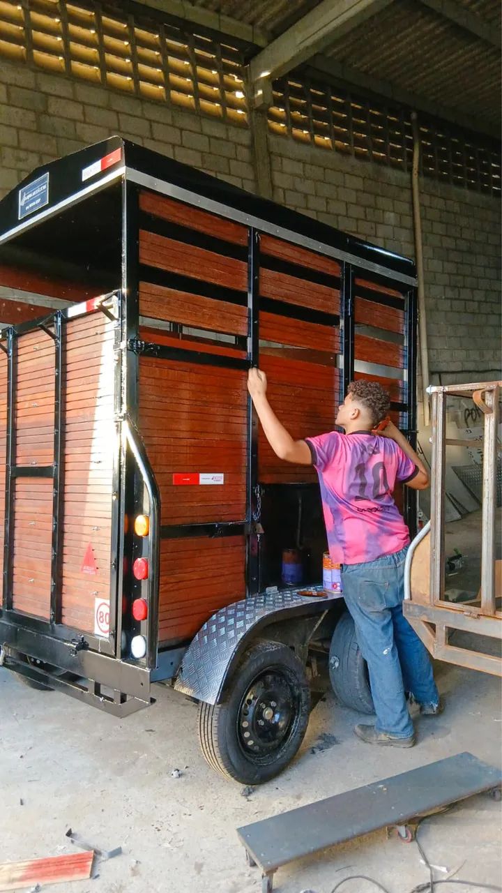 Reboque para transporte de cavalos - Foto 3