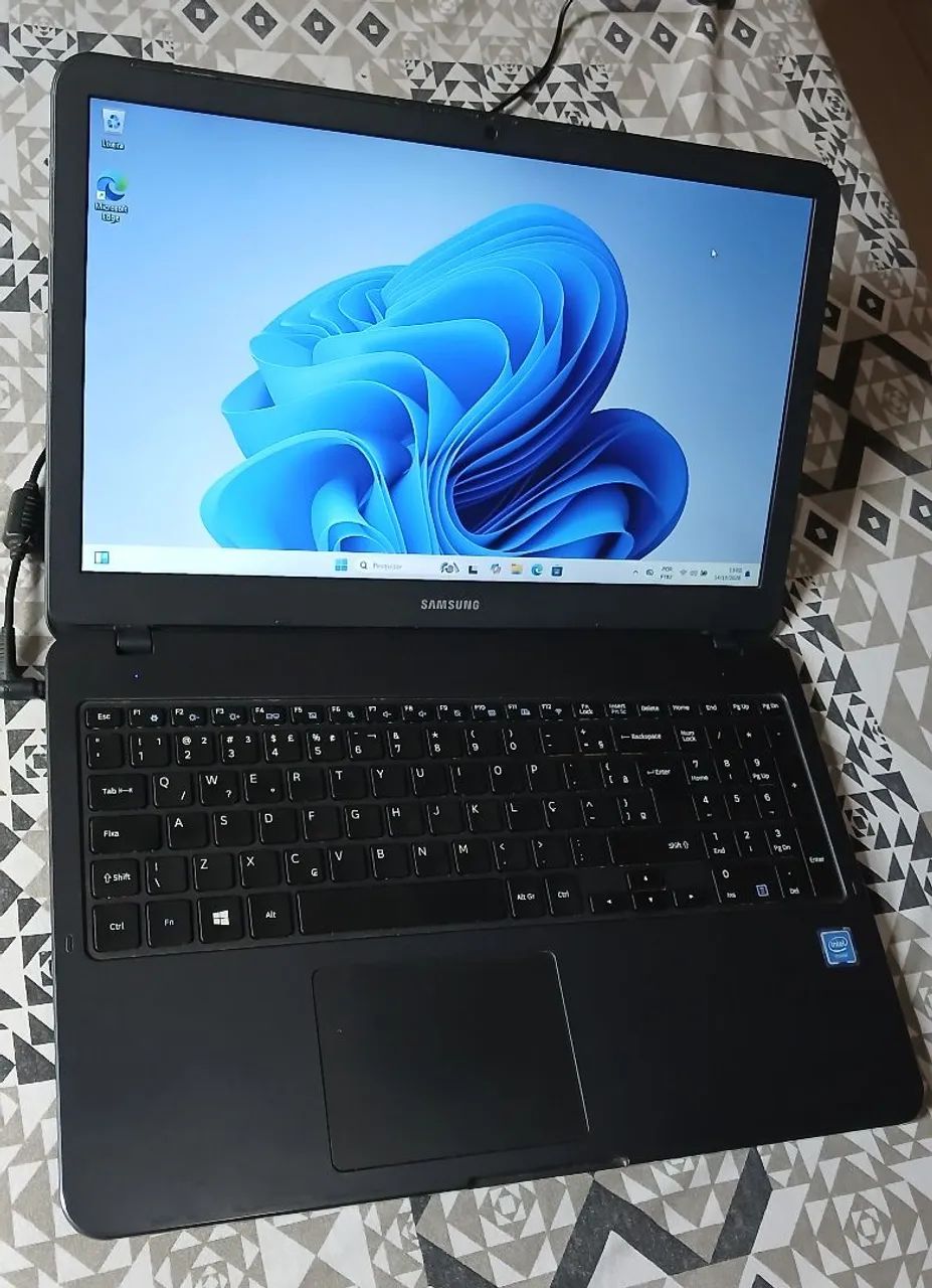 Notebook Samsung - 4GB RAM