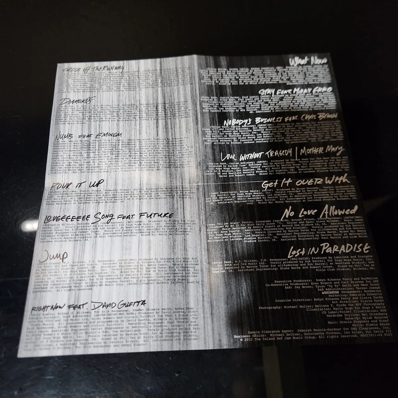 Cd rihanna unapologetic (com poster) - Foto 5