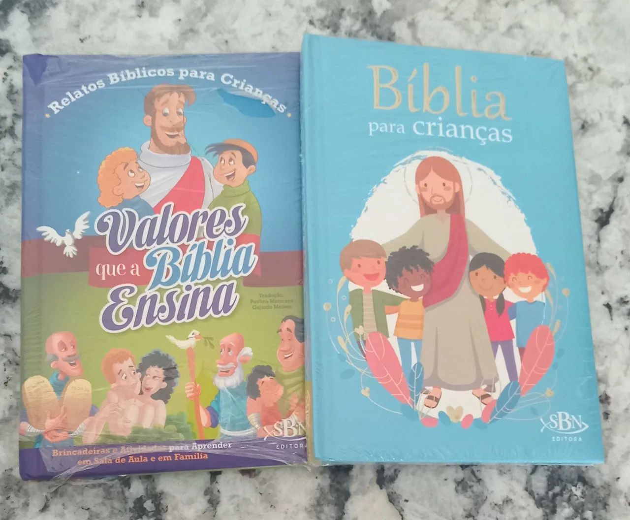 Livro Bíblia infantil ilustrada 