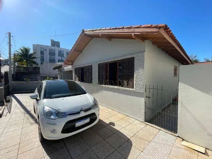 Casa com 2 quartos e edícula para Alugar em Florianópolis. - Foto 2