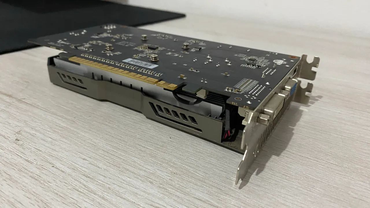 PLACA DE VIDEO NVIDIA GTX750 Ti - Foto 4