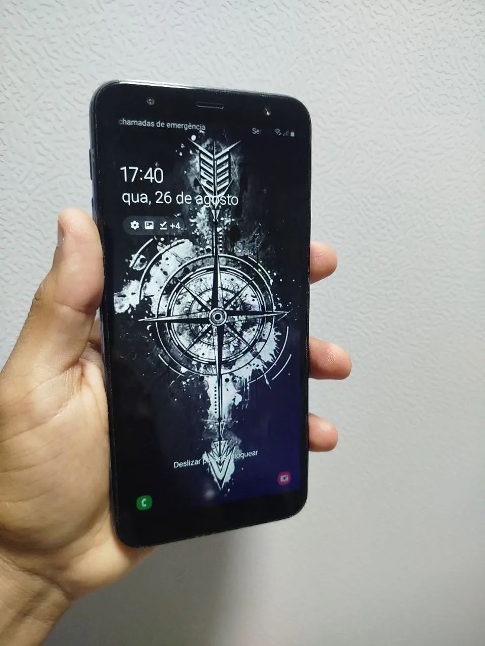 Samsung J6+
