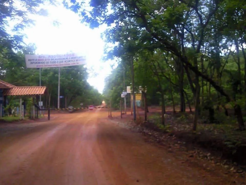 Lote em condomínio 