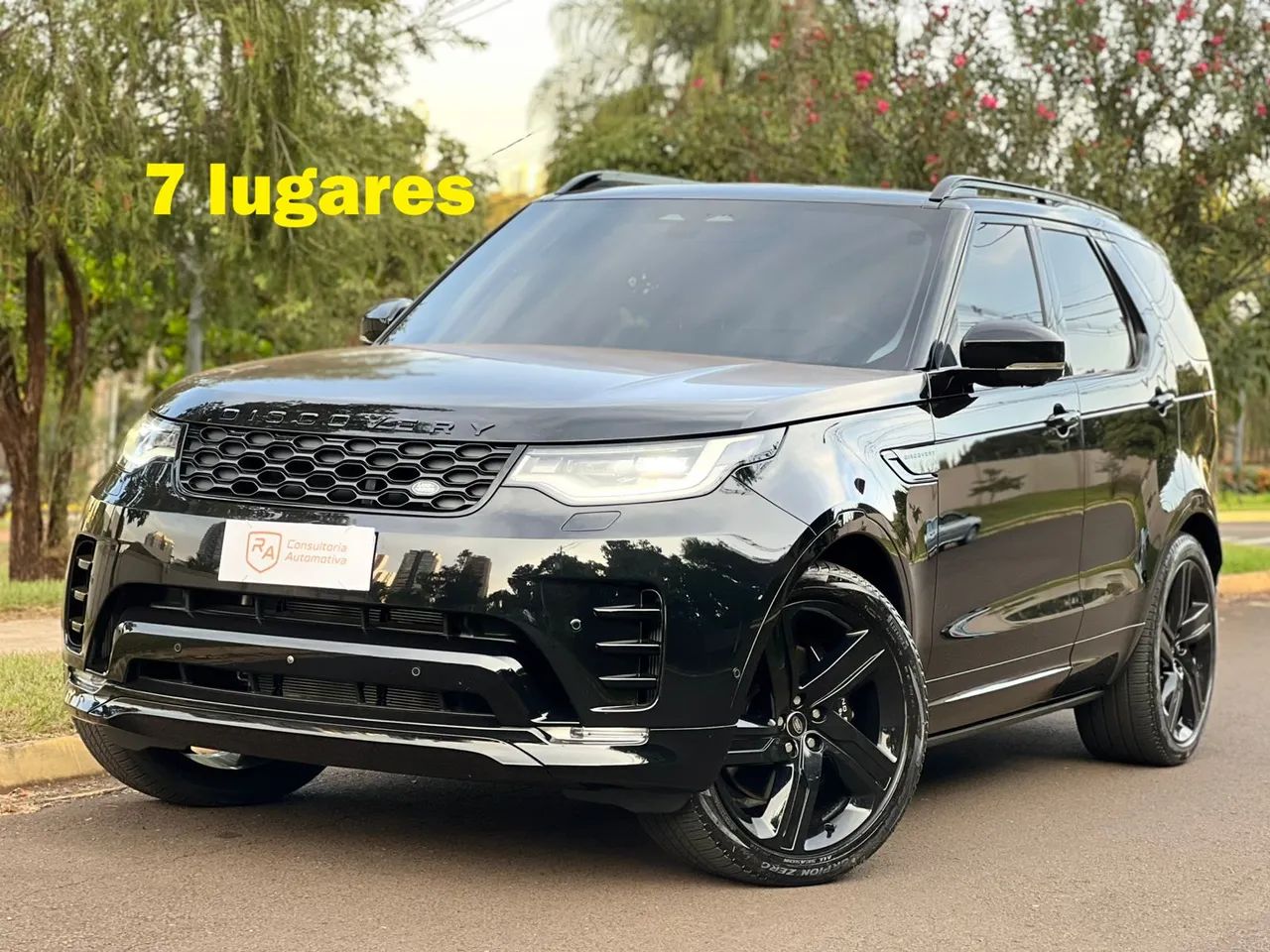 Land Rover Discovery 2025