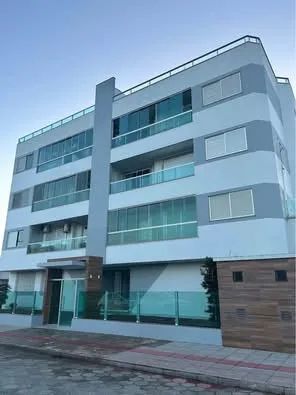 Apartamento locação anual Mar Grosso