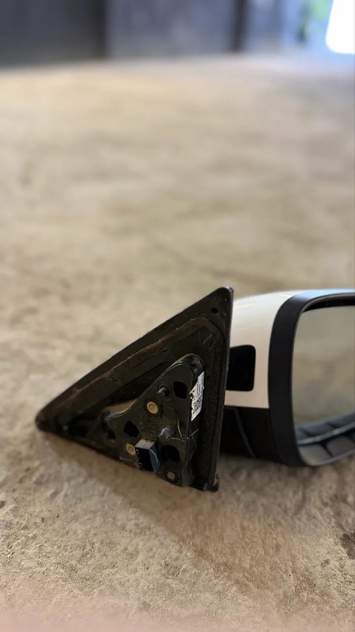 Retrovisor da tracker 2021 a 2025 - Foto 3