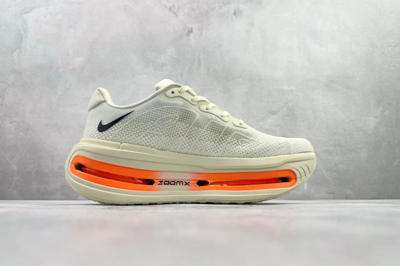 Tênis Nike Vomero Premium 41 - Foto 3