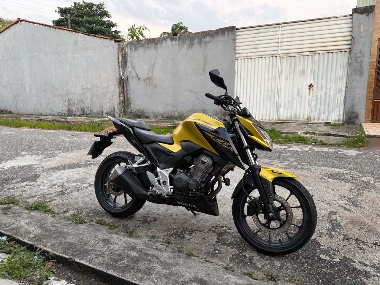 Cb 300f  - Foto 2