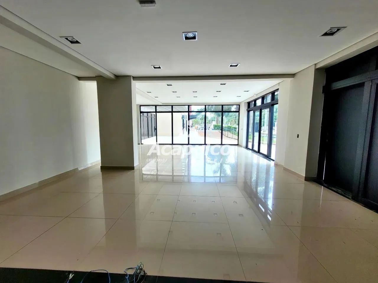 Salas comerciais para aluguel no Condomínio Edifício Comercial Nova York em Americana/SP. - Foto 2