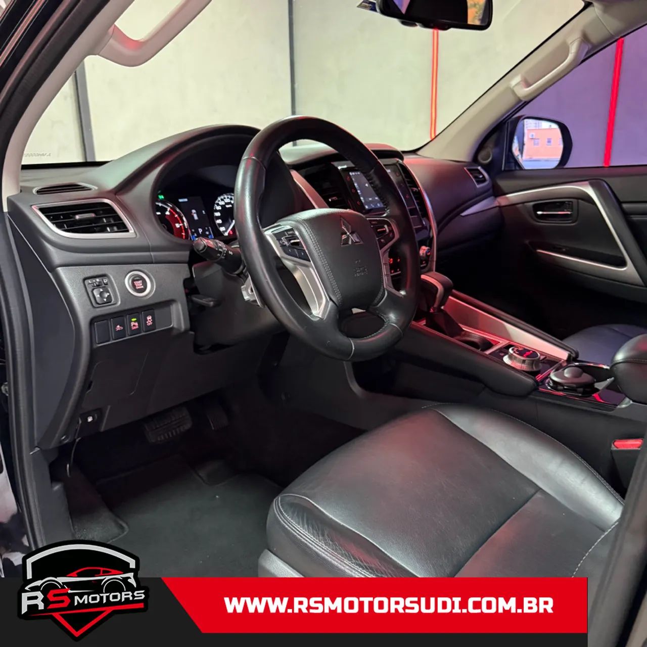 Mitsubishi Pajero 2021 - Foto 4