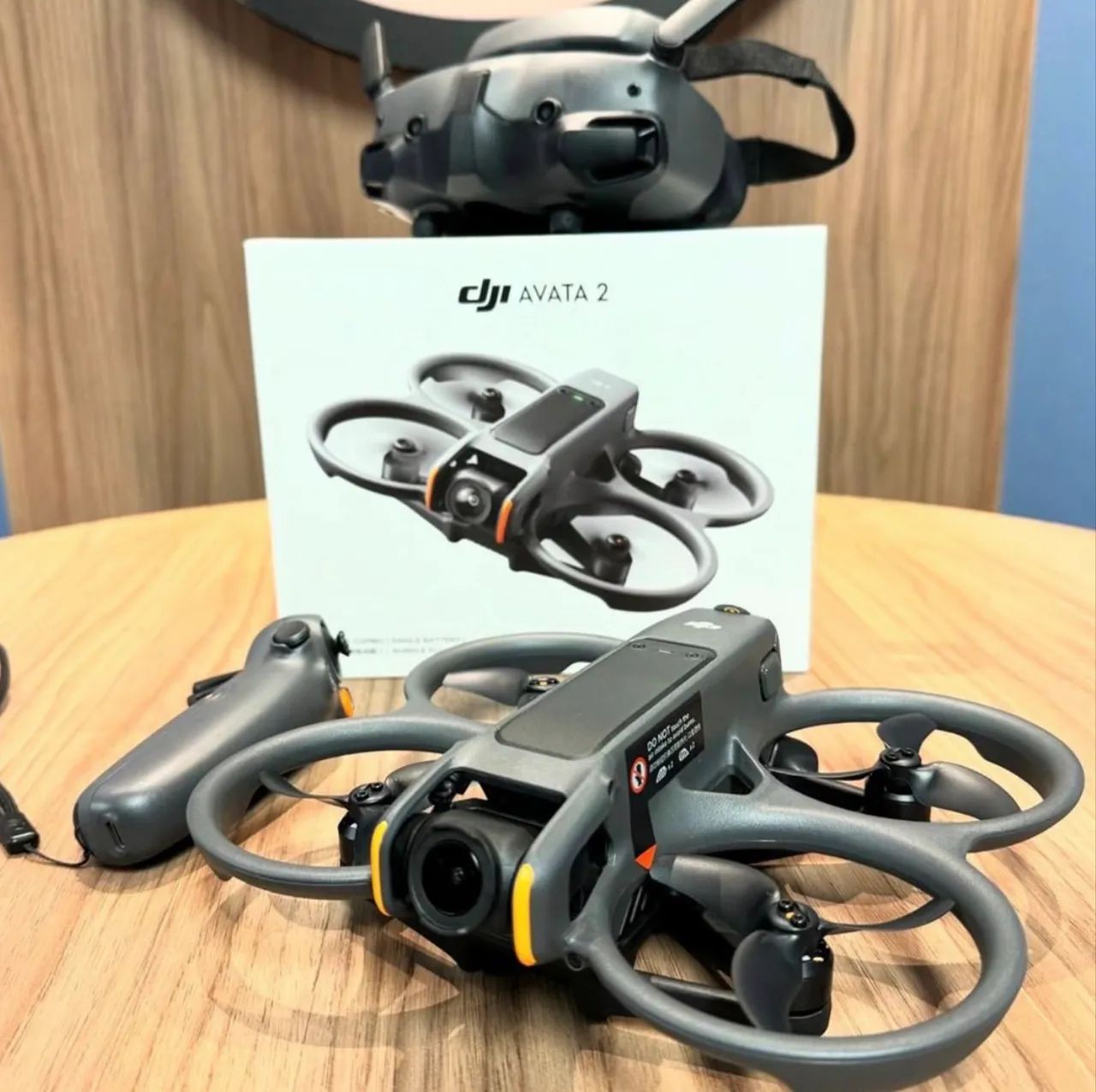 Drone DJI avata 2 combo com tela 1 bateria Novo lacrado 