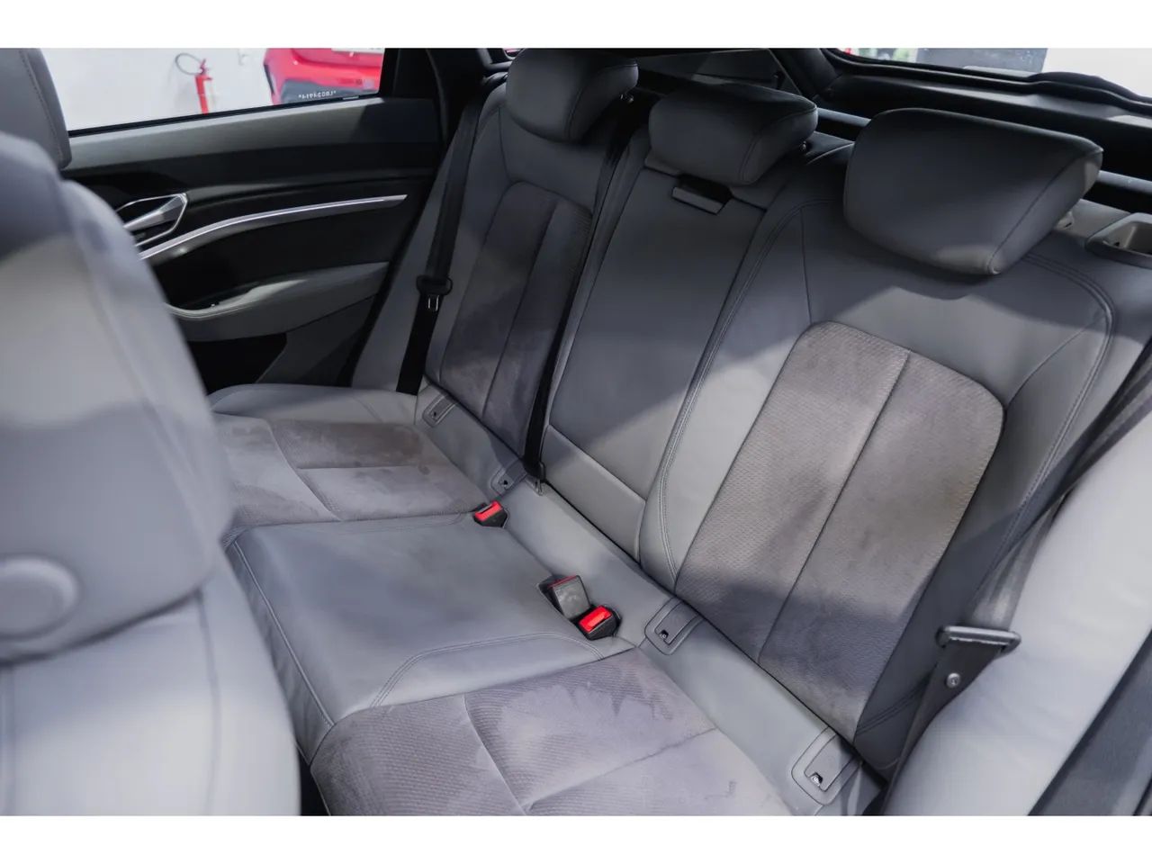 Audi E-TRON Performa. Black Aut. (Elétrico), foto 11 de 14